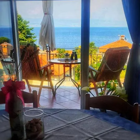 Luna Ii With Sea View