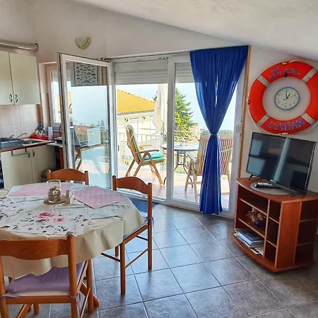 Luna Ii With Sea View Apartamento Lovran